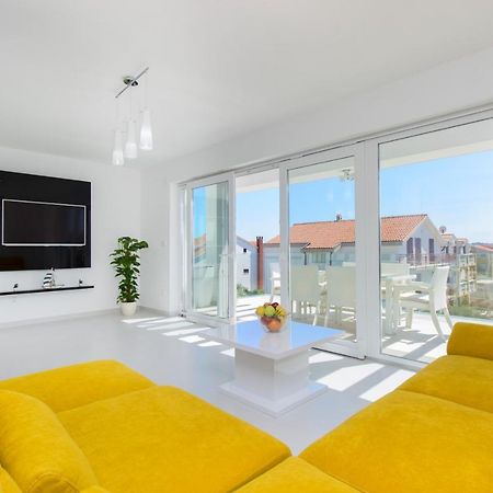 Apartment Royal II Водице Екстериор снимка