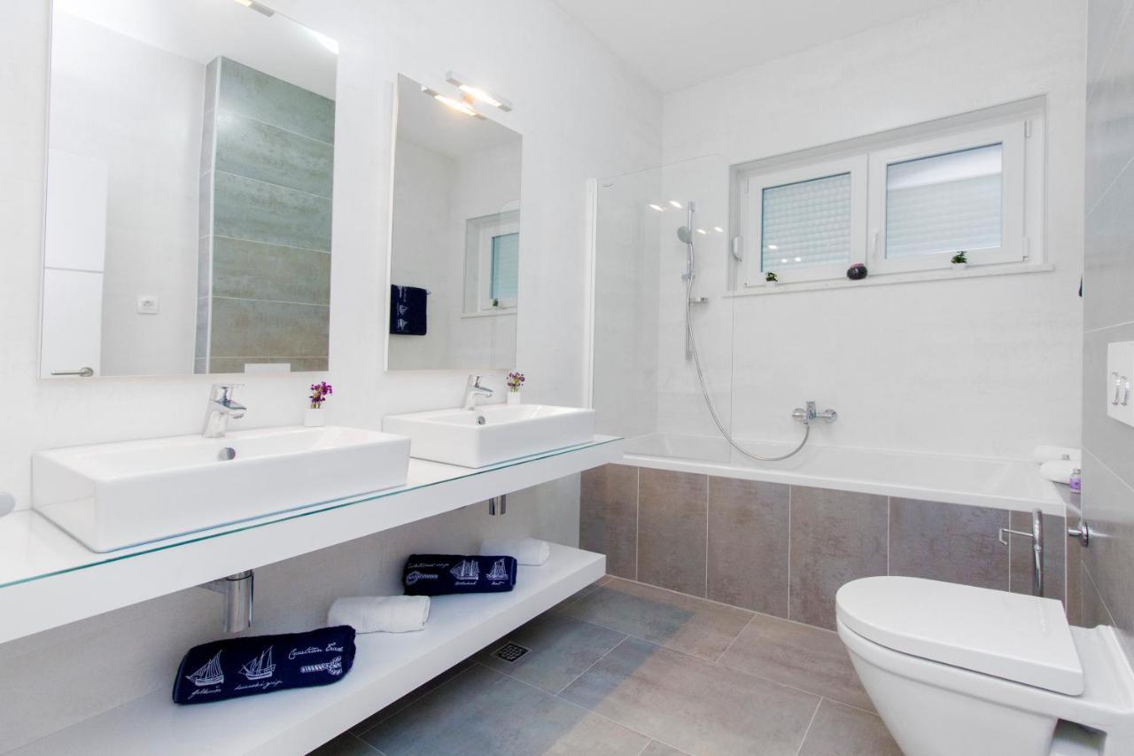 Apartment Royal II Водице Екстериор снимка