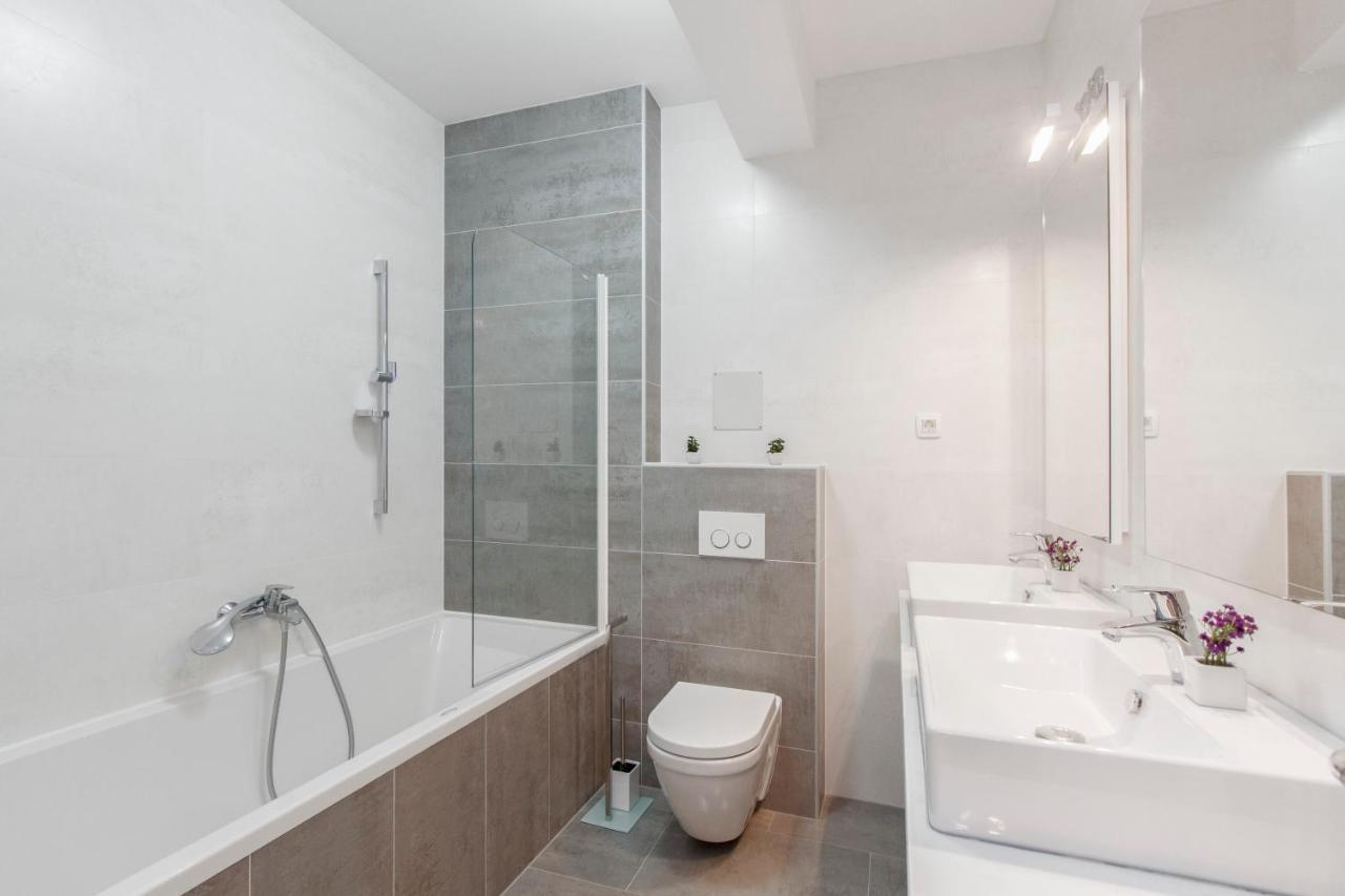 Apartment Royal II Водице Екстериор снимка
