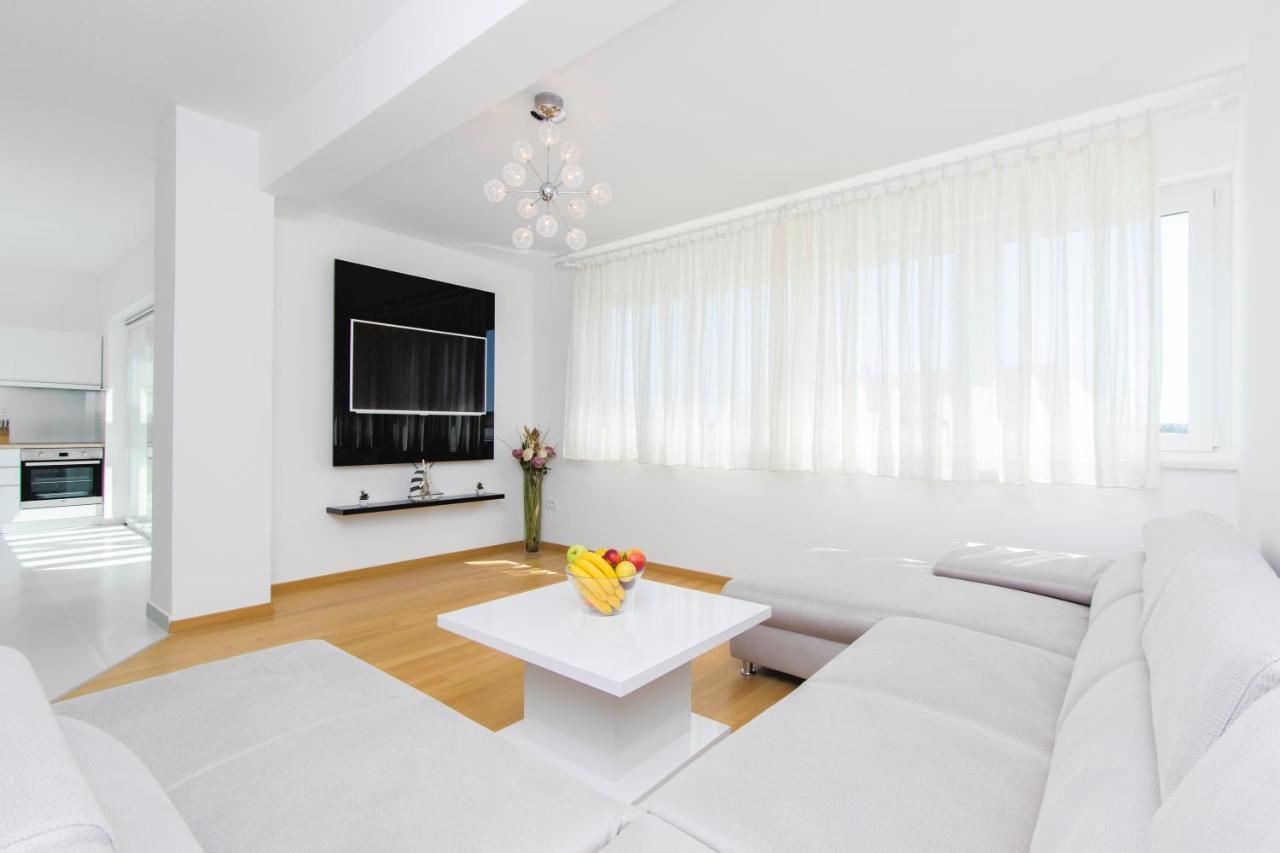 Apartment Royal II Водице Екстериор снимка